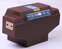 Трансформатор тока ТПЛ-10С 0,5/10Р 100/5