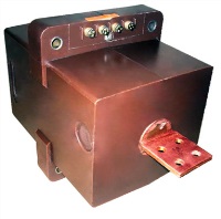 Трансформатор тока ТПК-10 0,5/10Р 150/5