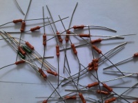 Резистор С2-33-Н-0,125 Р=0,125 Вт, R=18 Ом