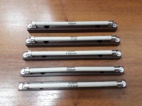 Колодка диэлектрическая для предохранителя 8х150 мм