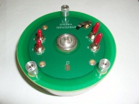 ЯОИ-3 - ячейка образцовая трехзажимного типа