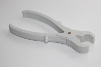 Клещи для смены плавких вставок НПН-2 Клещи для смены плавких вставок НПН-2